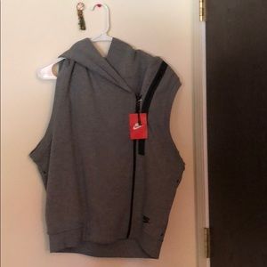 Gray and black Nike vest